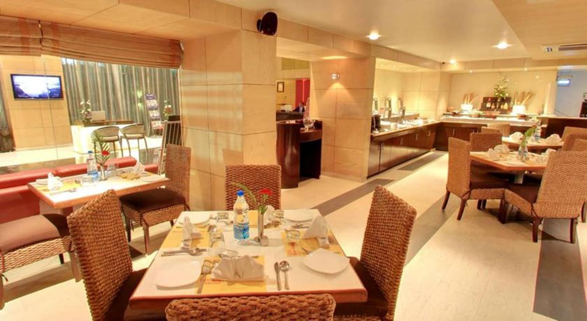 Iris The Business Hotel Bangalore Exterior foto